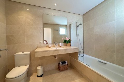 Penthouse for sale Casares, Malaga, Spain 2 bedrooms, 87 sq.m. No. 109699 - photo 12