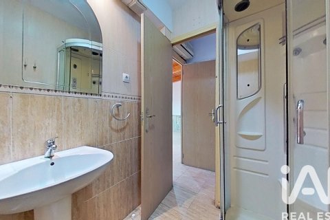 House for sale in Castellon de la Plana, Castellon, Spain 3 bedrooms, 120 sq.m. No. 185061 - photo 16