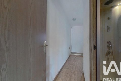 House for sale in Castellon de la Plana, Castellon, Spain 3 bedrooms, 120 sq.m. No. 185061 - photo 11