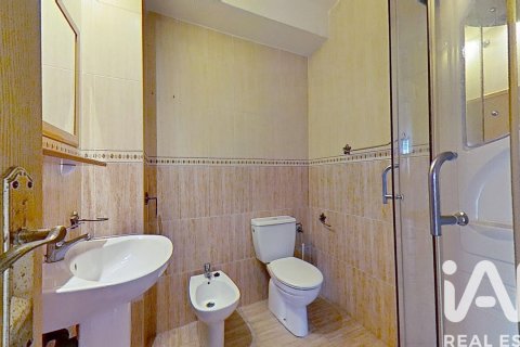 House for sale in Castellon de la Plana, Castellon, Spain 3 bedrooms, 120 sq.m. No. 185061 - photo 19