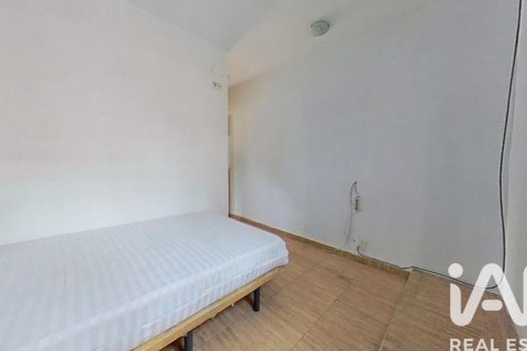 House for sale in Castellon de la Plana, Castellon, Spain 3 bedrooms, 120 sq.m. No. 185061 - photo 8