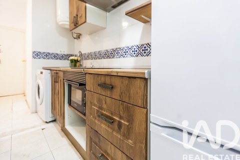 Apartment for sale in Barcelona, Spain 2 bedrooms, 32 sq.m. No. 152457 - photo 9