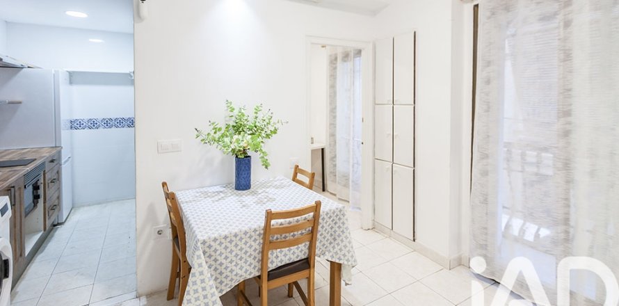 Apartment in Barcelona, Spain 2 bedrooms, 32 sq.m. No. 152457