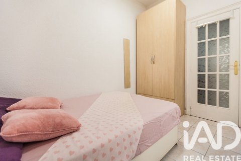 Apartment for sale in Barcelona, Spain 2 bedrooms, 32 sq.m. No. 152457 - photo 20