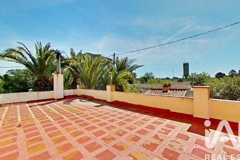 House for sale in Valls, Tarragona, Spain 5 bedrooms, 723 sq.m. No. 152456 - photo 30