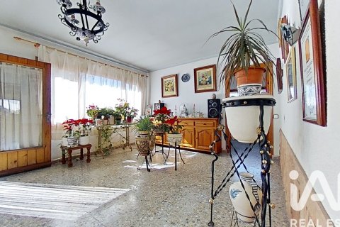 House for sale in Valls, Tarragona, Spain 5 bedrooms, 723 sq.m. No. 152456 - photo 18