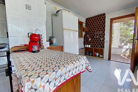 House for sale in Valls, Tarragona, Spain 5 bedrooms, 723 sq.m. No. 152456 - photo 24