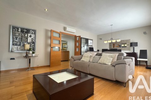 Wohnung zum Verkauf in Pego, Alicante, Spanien 4 Schlafzimmer, 258 m2 Nr. 152458 - Foto 2