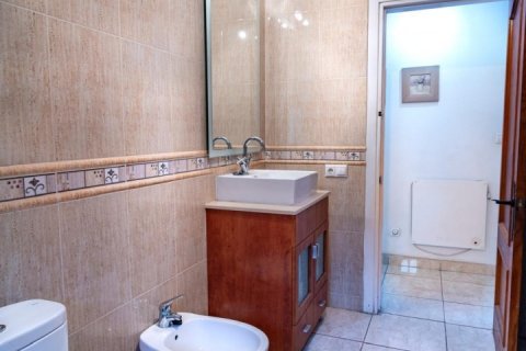 Talo myytävänä Villamartin, Alicante, Espanja, 4 makuuhuonetta, 265 m2 No. 152454 - kuva 17