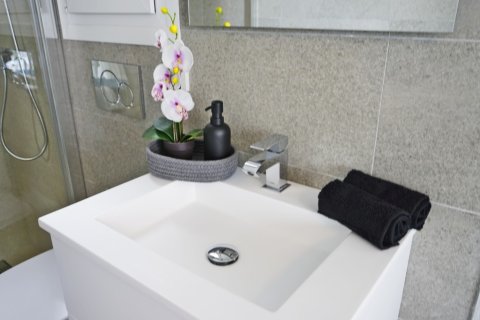 Villa en venta en Alicante, España 3 dormitorios, 140 m2 No. 144822 - foto 20