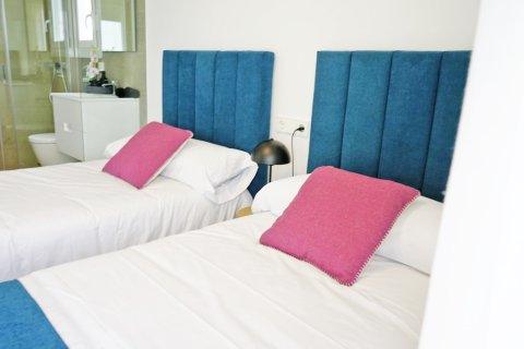 Villa en venta en Alicante, España 3 dormitorios, 140 m2 No. 144822 - foto 19