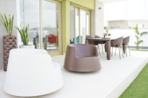 Villa en venta en Alicante, España 3 dormitorios, 140 m2 No. 144822 - foto 15