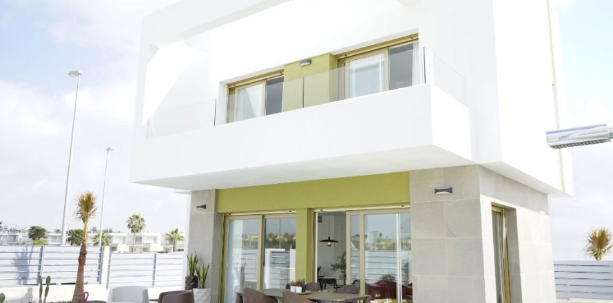 Villa en Alicante, España 3 dormitorios, 140 m2 No. 144822