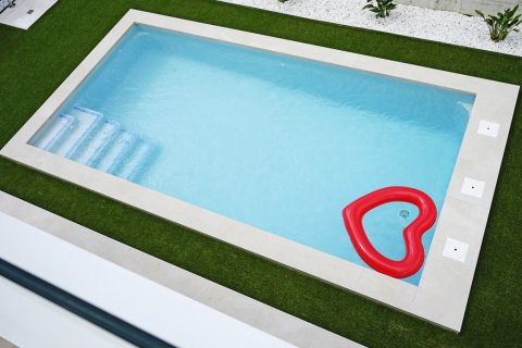 Villa en venta en Alicante, España 3 dormitorios, 140 m2 No. 144822 - foto 7