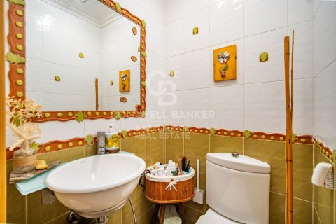 Bliźniak w Valencia, Hiszpania 3 sypialnie, 141 mkw. nr 157501 – zdjęcie 17