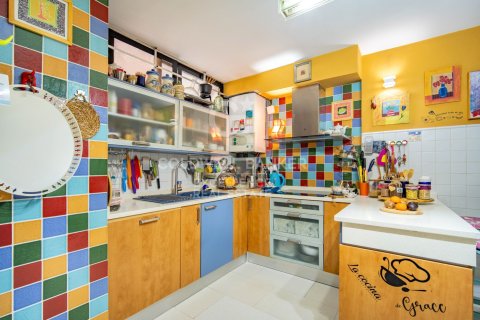 Paritalo myytävänä Valencia, Espanja, 3 makuuhuonetta, 141 m2 No. 157501 - kuva 13