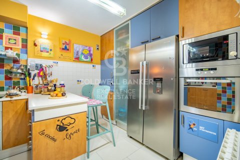 Bliźniak w Valencia, Hiszpania 3 sypialnie, 141 mkw. nr 157501 – zdjęcie 12