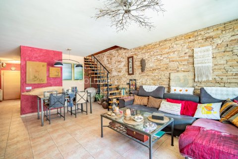 Bliźniak w Valencia, Hiszpania 3 sypialnie, 141 mkw. nr 157501 – zdjęcie 4