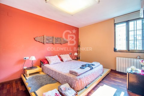 Bliźniak w Valencia, Hiszpania 3 sypialnie, 141 mkw. nr 157501 – zdjęcie 27