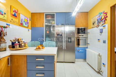 Bliźniak w Valencia, Hiszpania 3 sypialnie, 141 mkw. nr 157501 – zdjęcie 15