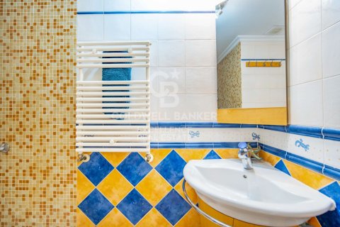 Bliźniak w Valencia, Hiszpania 3 sypialnie, 141 mkw. nr 157501 – zdjęcie 26