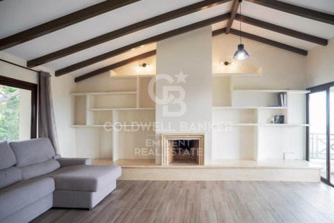 House for sale in Castelldefels, Barcelona, Spain 9 bedrooms, 650 sq.m. No. 157504 - photo 11