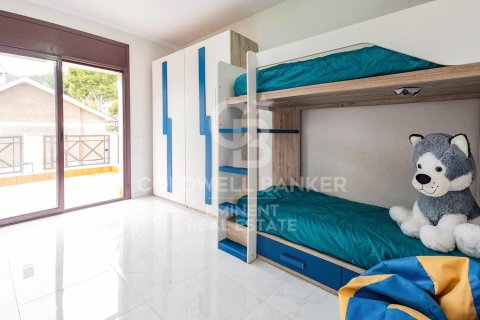 Продажа дома в Кастельдефельс, Барселона, Испания 9 спален, 650м2 №157504 - фото 30