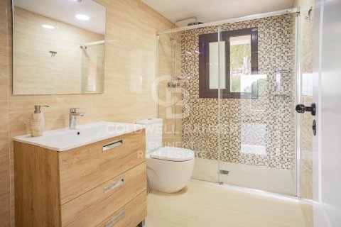 Продажа дома в Кастельдефельс, Барселона, Испания 9 спален, 650м2 №157504 - фото 28