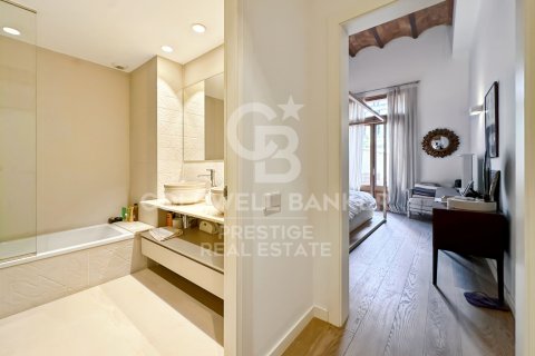 Apartment à vendre à Barcelona, Espagne, 4 chambres, 200 m2 No. 157502 - photo 10