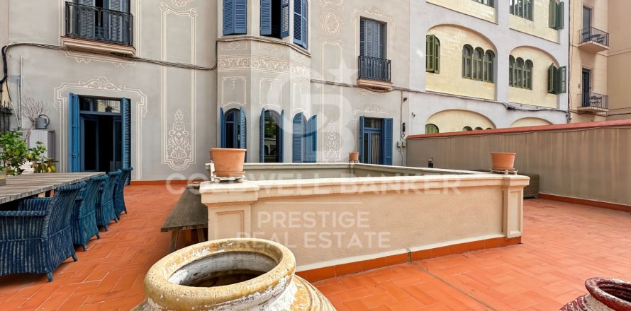 Apartamento en Barcelona, España 3 dormitorios, 568 m2 No. 157502