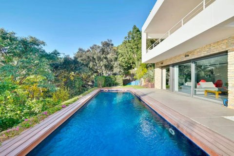 Villa en venta en Barcelona, España 5 dormitorios, 507 m2 No. 143374 - foto 1