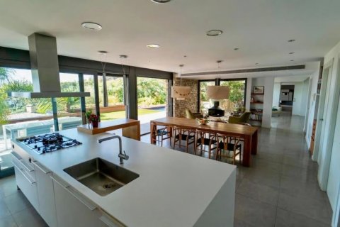 Villa en venta en Barcelona, España 5 dormitorios, 507 m2 No. 143374 - foto 7