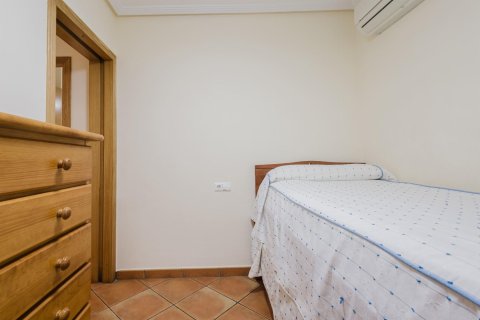 Bungalowi myytävänä Torrevieja, Alicante, Espanja , 75 m2 No. 165827 - kuva 25