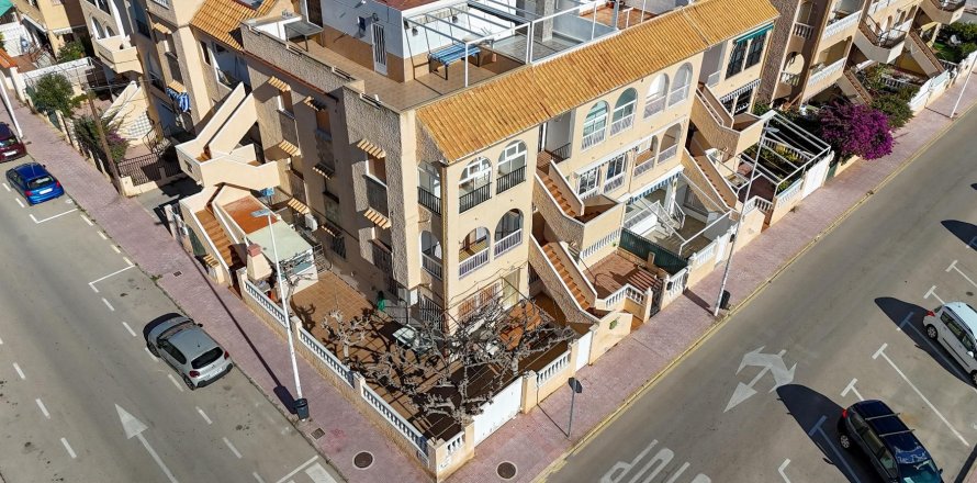 Bungalowi Torrevieja, Alicante, Espanja 75 m2 No. 165827