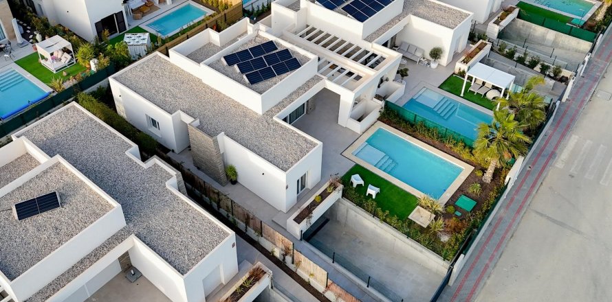 Huvila Algorfa, Alicante, Espanja 362 m2 No. 165829
