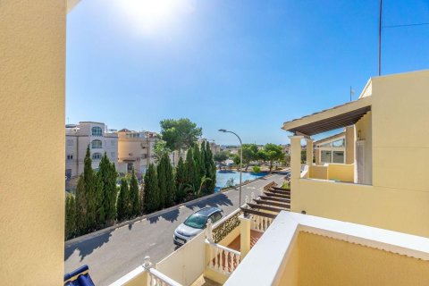 Talo myytävänä Campoamor, Alicante, Espanja , 105 m2 No. 165826 - kuva 27