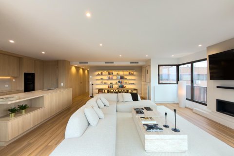 Apartment à vendre à Madrid, Espagne, 3 chambres, 192 m2 No. 165824 - photo 3