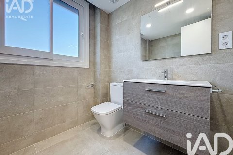 Apartament w Canet de Mar, Barcelona, Hiszpania 3 sypialnie, 98 mkw. nr 172963 – zdjęcie 8