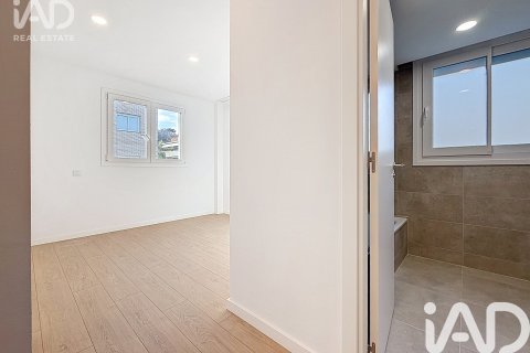 Apartament w Canet de Mar, Barcelona, Hiszpania 3 sypialnie, 98 mkw. nr 172963 – zdjęcie 7