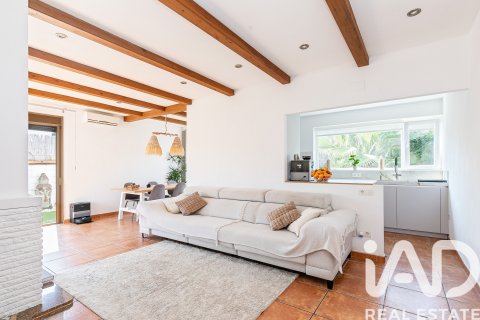 Apartamento en venta en La Bisbal Del Penedes, Tarragona, España 3 dormitorios, 158 m2 No. 172960 - foto 6