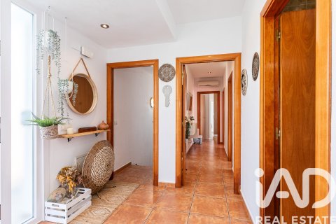 Apartamento en venta en La Bisbal Del Penedes, Tarragona, España 3 dormitorios, 158 m2 No. 172960 - foto 20