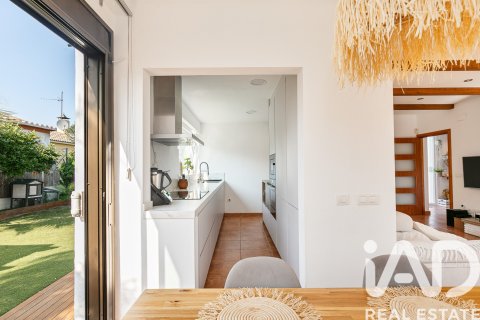 Apartamento en venta en La Bisbal Del Penedes, Tarragona, España 3 dormitorios, 158 m2 No. 172960 - foto 9