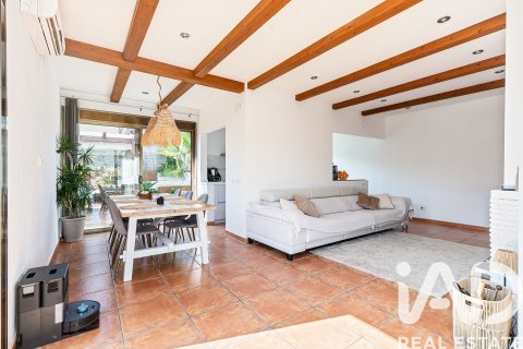 Apartamento en venta en La Bisbal Del Penedes, Tarragona, España 3 dormitorios, 158 m2 No. 172960 - foto 12