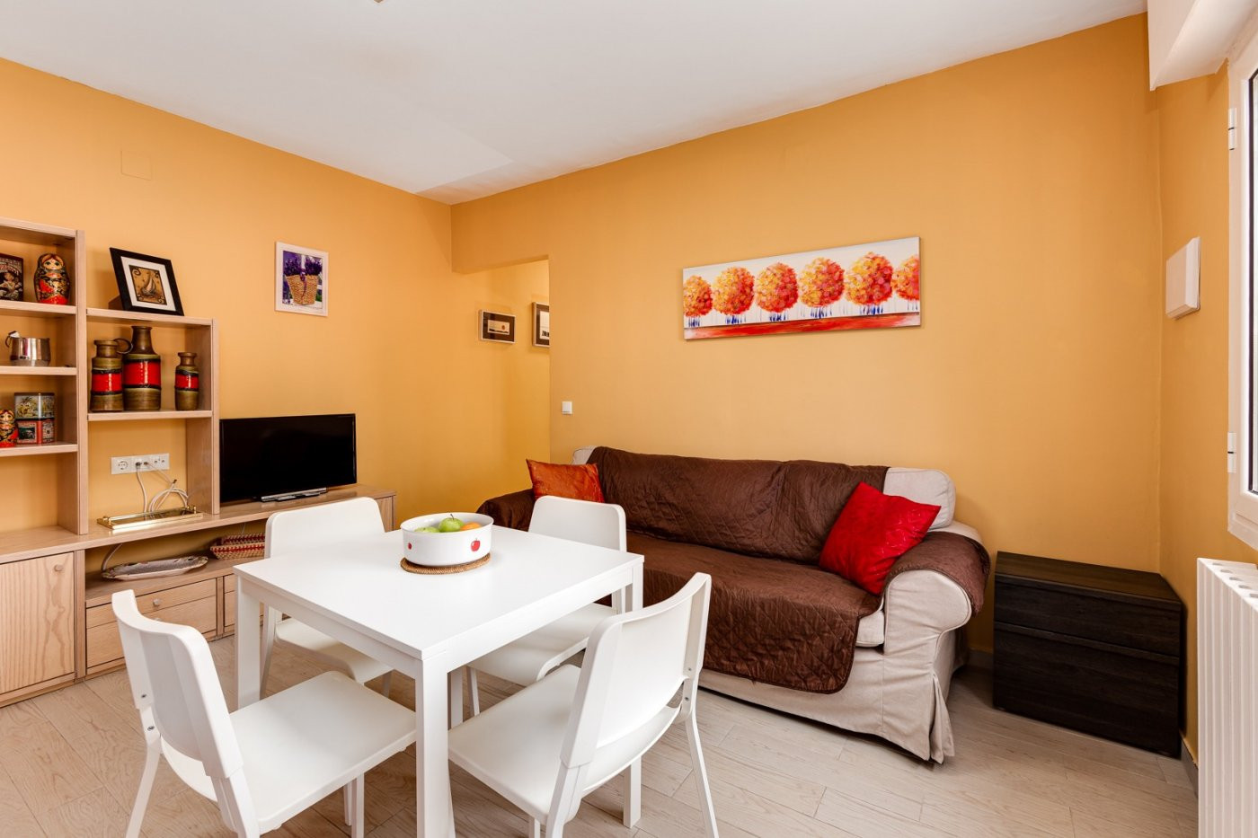 Villa a Torrevieja, Alicante, Spagna 5 camere da letto, 568 mq. N° 139507