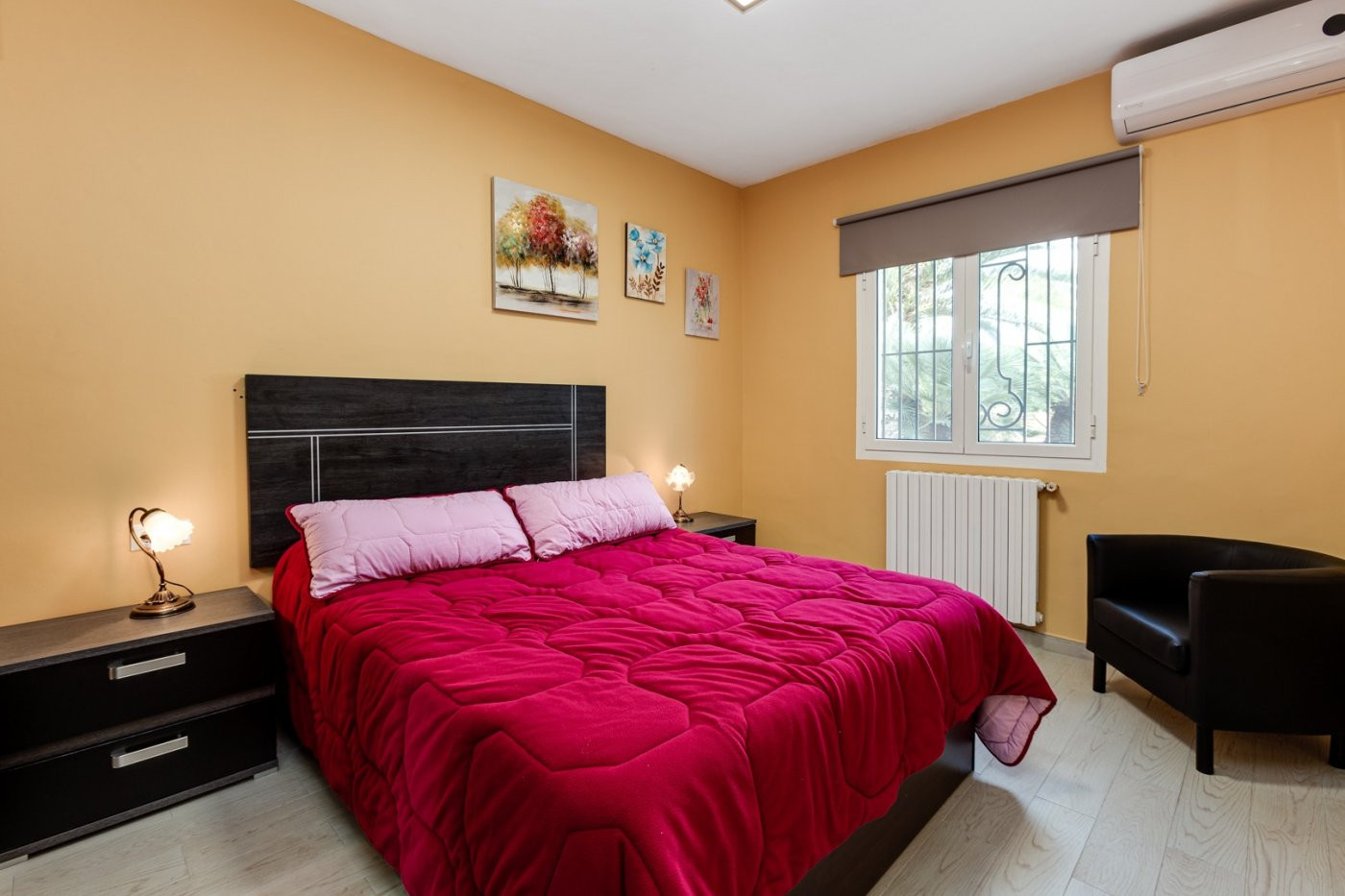 Villa a Torrevieja, Alicante, Spagna 5 camere da letto, 568 mq. N° 139507