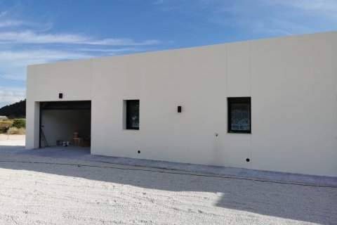 Villa till salu Pinoso, Alicante, Spanien 3 sovrum, 170 kvm. Nr. 139504 - foto 9