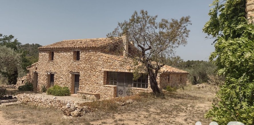 Дом в Тивисса, Таррагона, Испания 4 спальни, 140м2 №188076