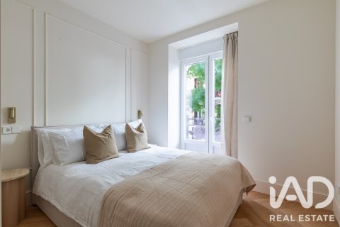 Продажа квартиры в Мадрид, Испания 3 спальни, 182м2 №188073 - фото 24