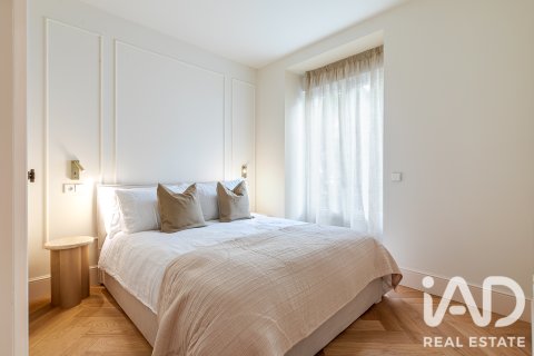 Продажа квартиры в Мадрид, Испания 3 спальни, 182м2 №188073 - фото 20