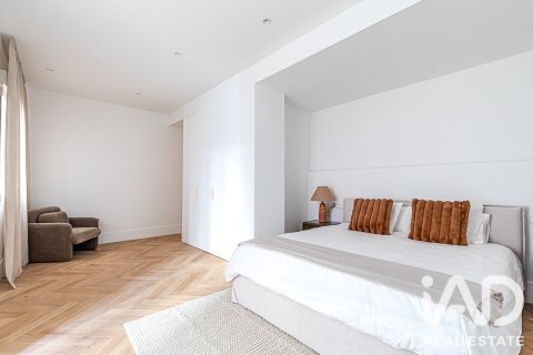 Продажа квартиры в Мадрид, Испания 5 спален, 287м2 №188075 - фото 16
